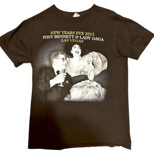 LADY GAGA & TONY BENNETT 2015 NEW YEARS T-SHIRT LAS VEGAS RESIDENCY - medium